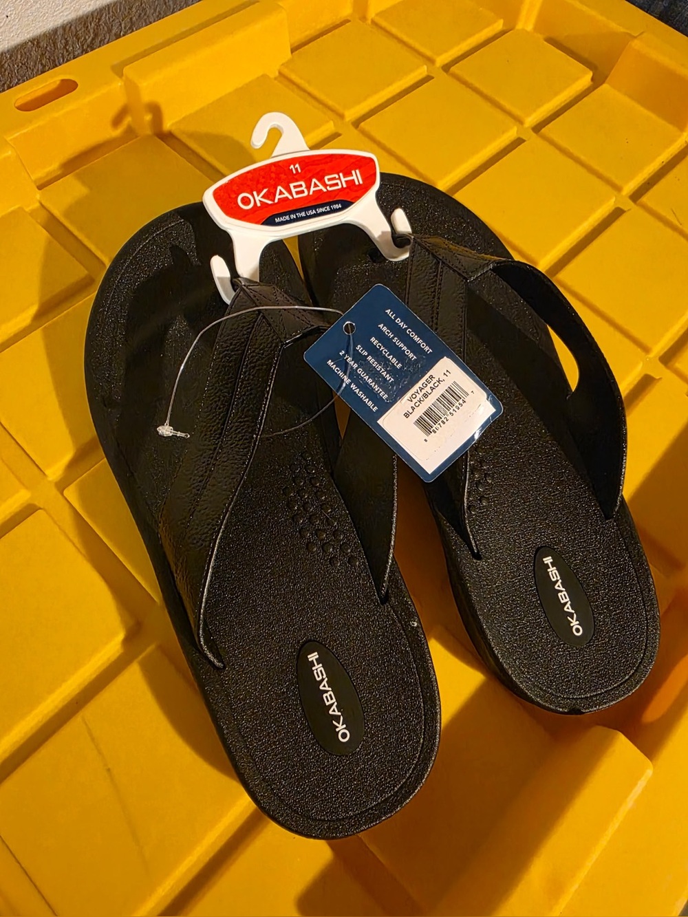 Okabashi Voyager Sandals Black Size 11 NWT